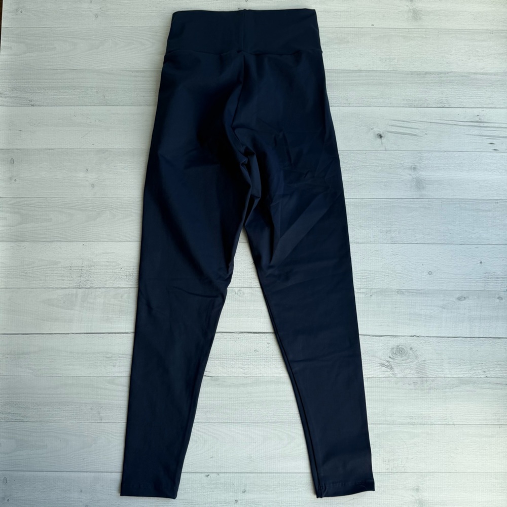 NWT PWRD By Coffee Made in Brazil Navy Blue Leggings Size P/S - Picture 4 of 6